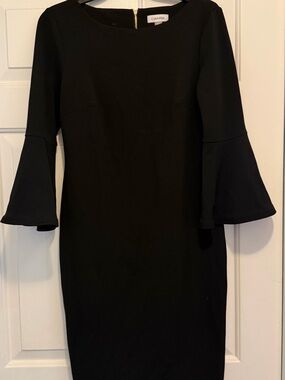 Calvin Klein Black Bell-Sleeve Sheath Dress